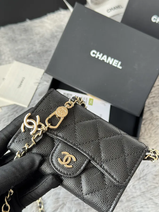 Chane New Fish子酱 Ball Calfskin Waist Bag