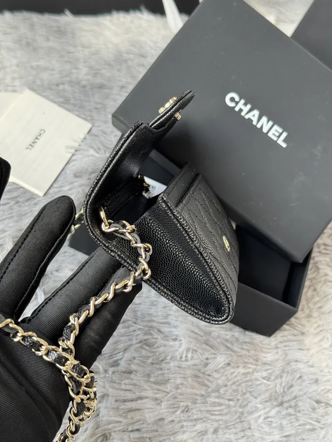 Chane New Fish子酱 Ball Calfskin Waist Bag