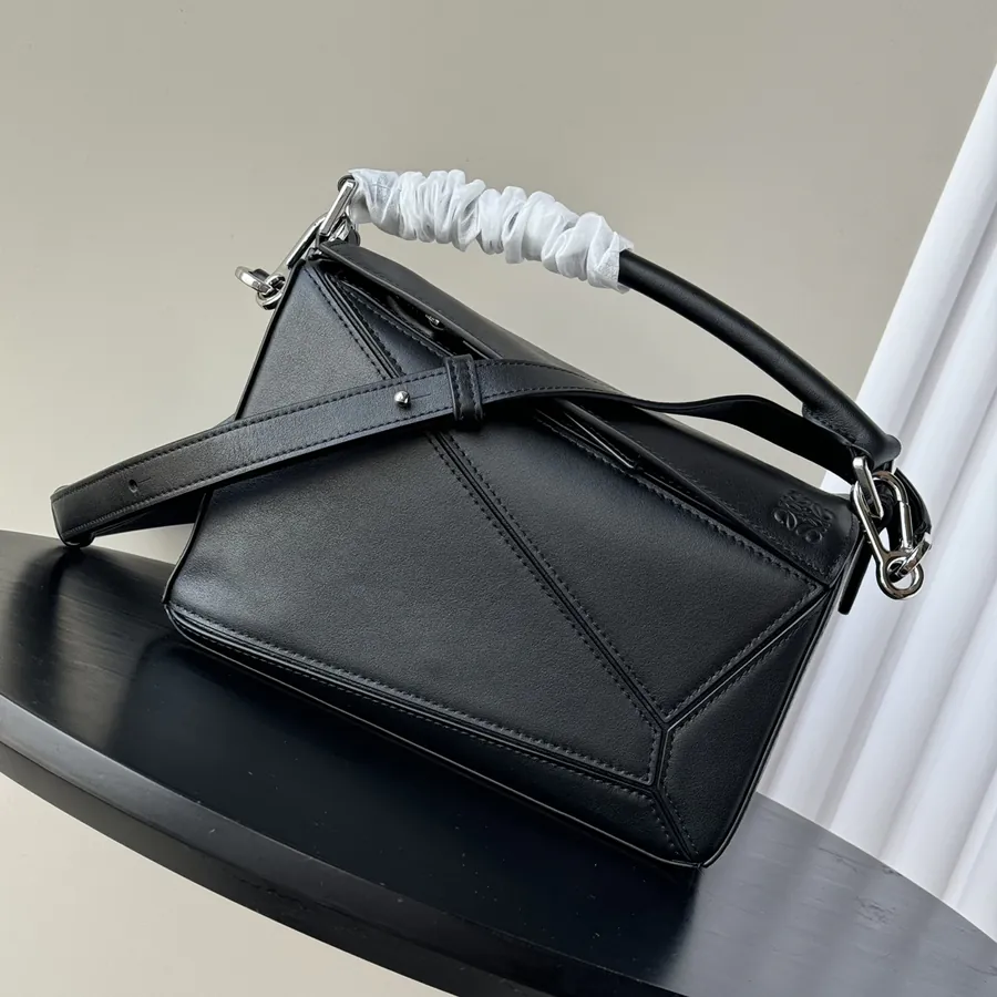 P740 Loewe New Puzzle Mini Handbag