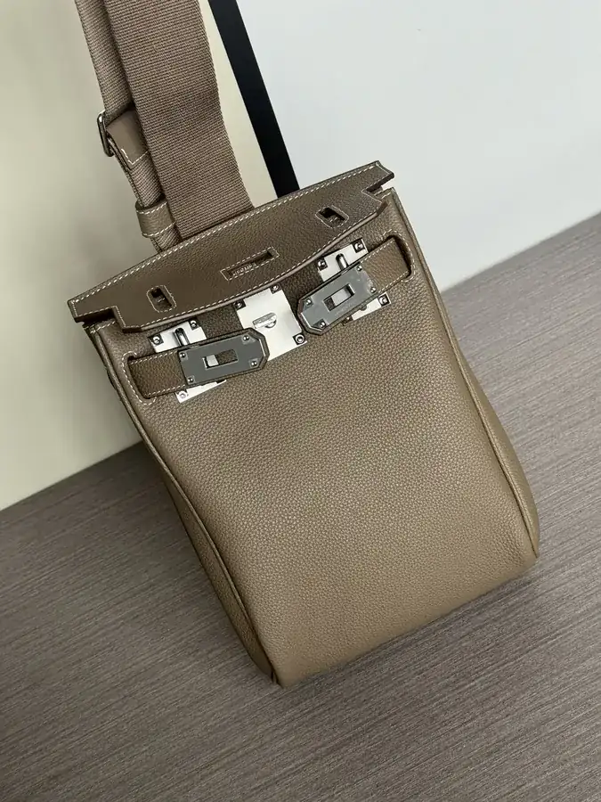2024 New Style Hermes Full Steel Full Leather Chest Bag