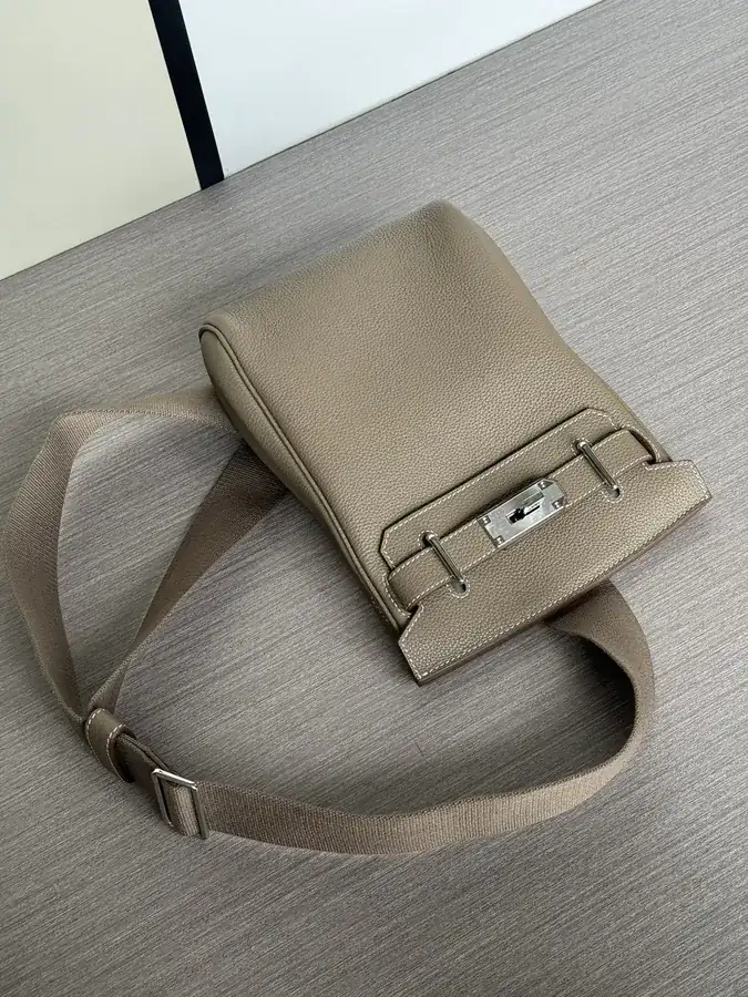 2024 New Style Hermes Full Steel Full Leather Chest Bag
