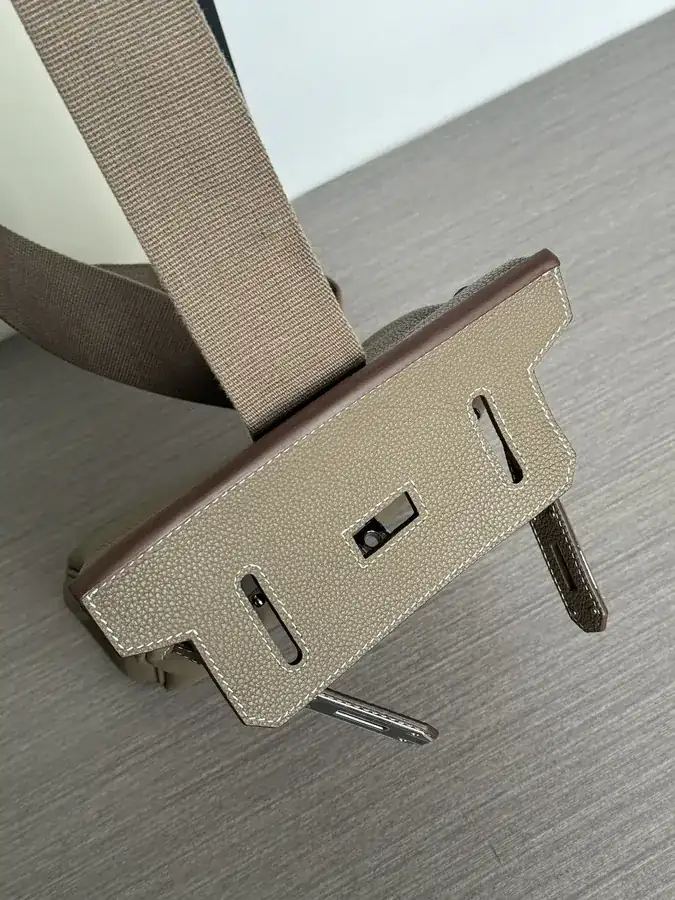 2024 New Style Hermes Full Steel Full Leather Chest Bag