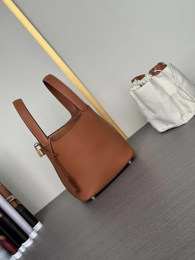 Hermès Picotin Lock Bucket Bag (Gold Brown)