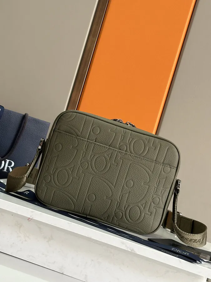 Rider 2.0 Zip Messenger Bag Autumn 2024 Men's Collection