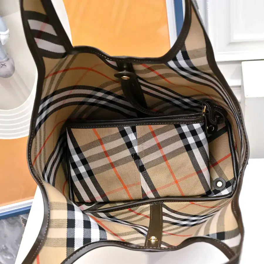 Burberry New Hobo Bag with Detachable Compartment