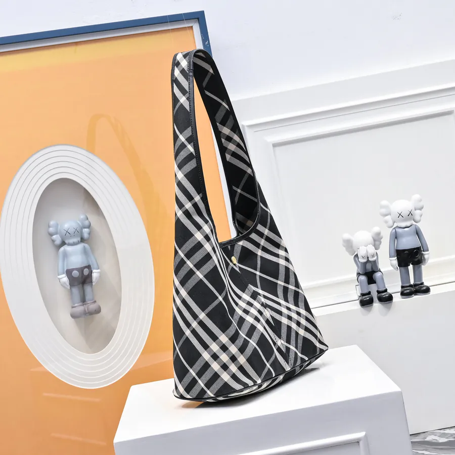 Burberry New Hobo Bag with Detachable Compartment