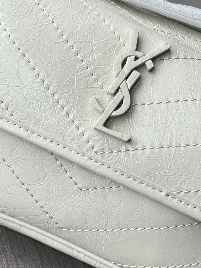 Saint Laurent Baby Size腋下包 White Grained Calfskin