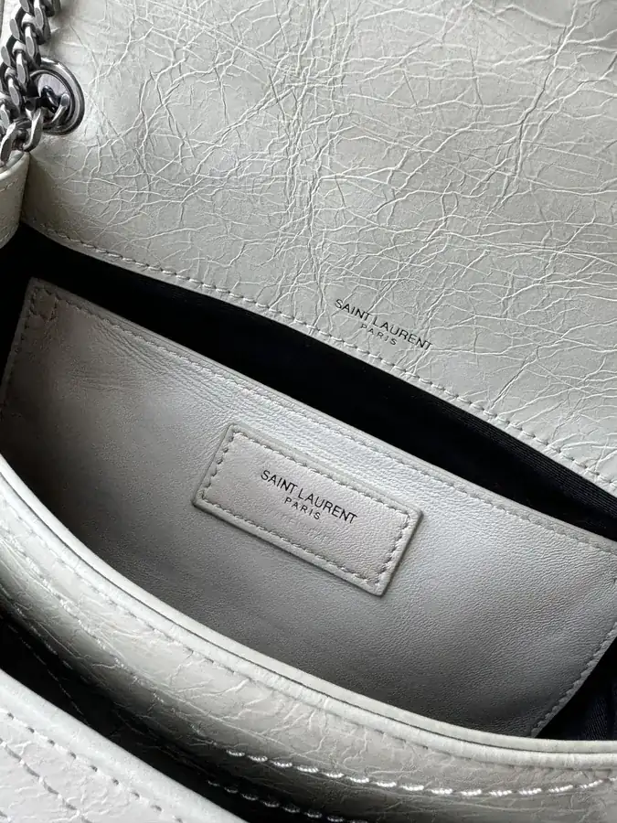 Saint Laurent Baby Size腋下包 White Grained Calfskin