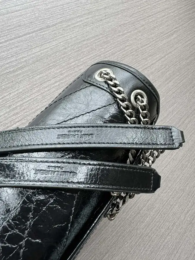 Saint Laurent Baby Size腋下包 Black Grained Silver