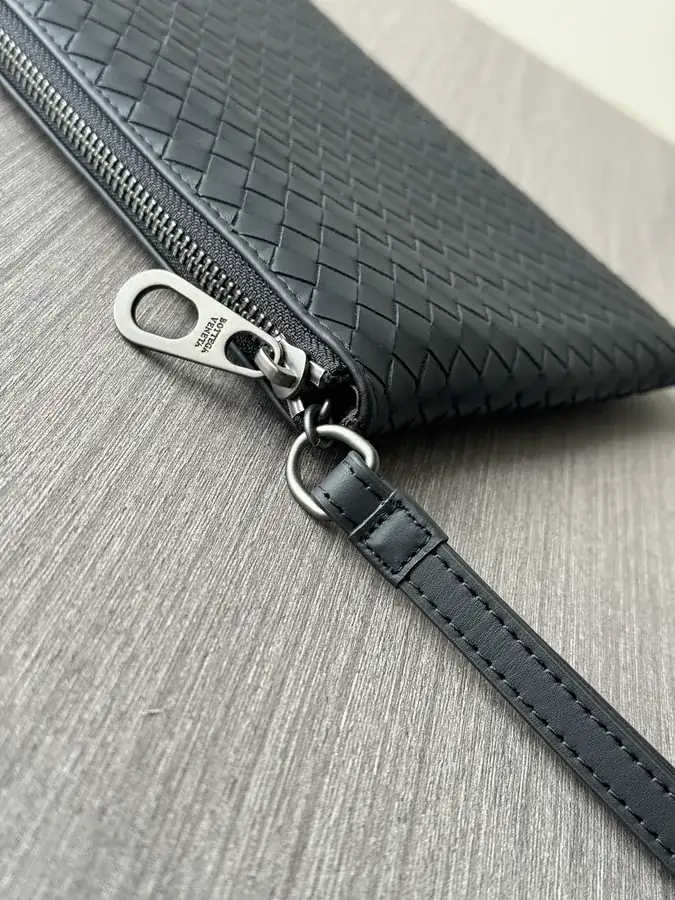 P330 Premium Leather Handbag 2024 New Trendy Style