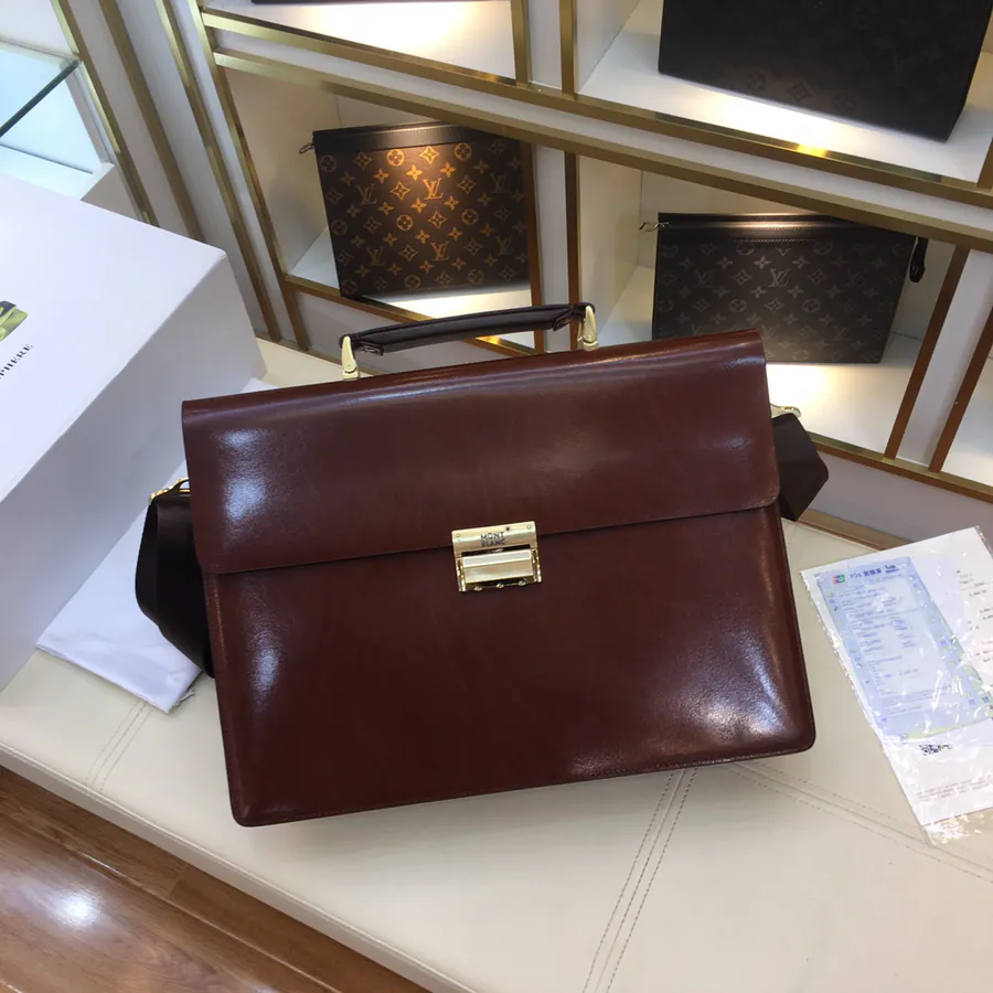 Mondaine Original New Design: Premium Men's Briefcase with Elegant Craftsmanship