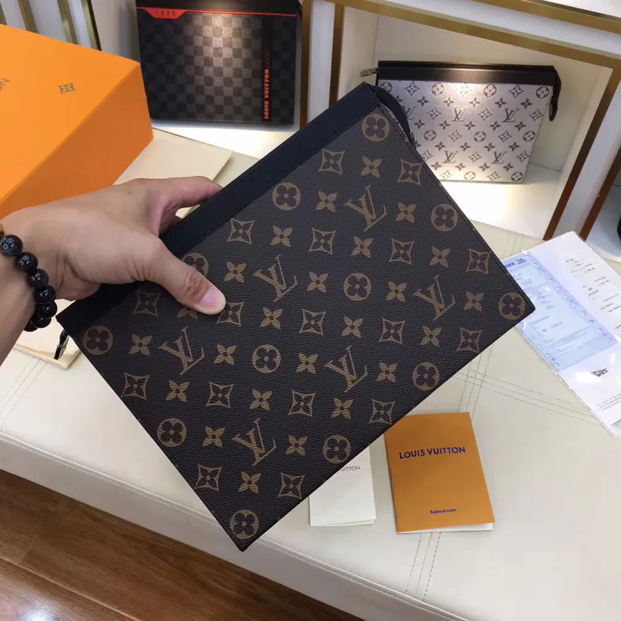 LV Original New Men's Tote Bag Elegant and Refined Design