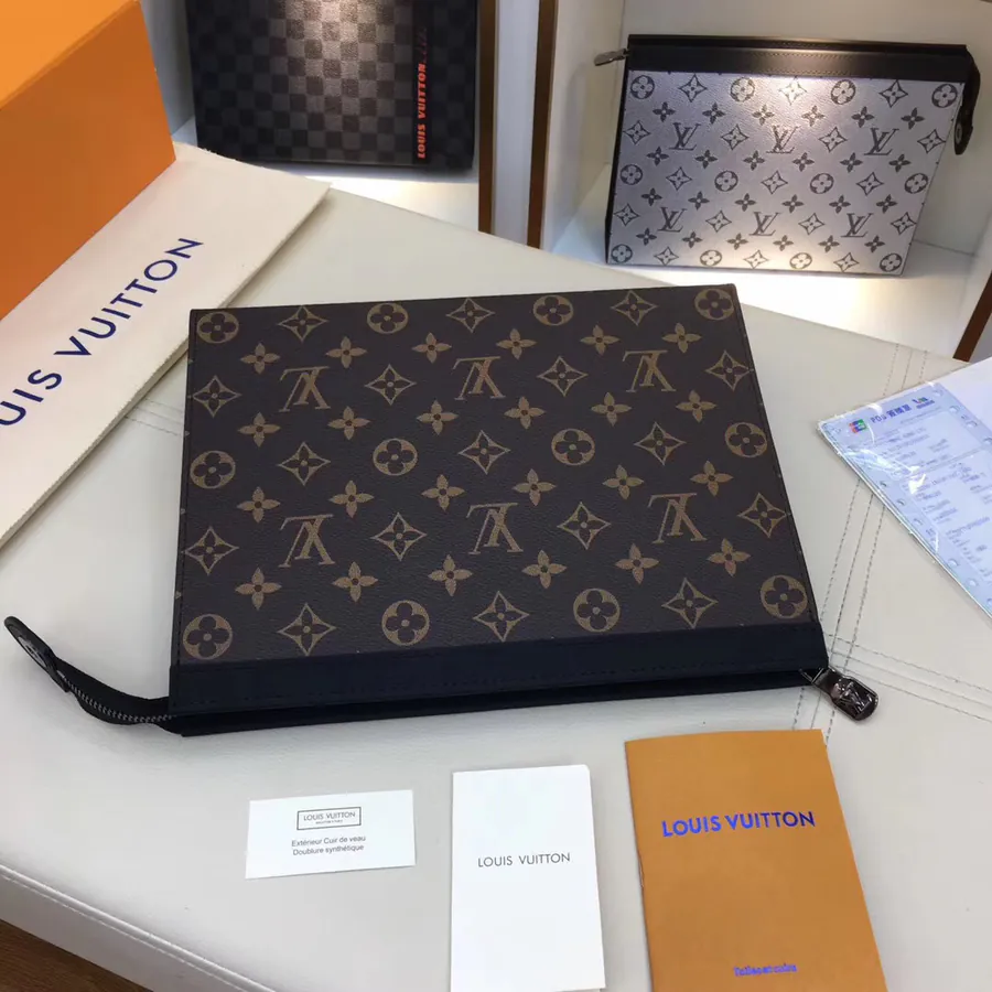 LV Original New Men's Tote Bag Elegant and Refined Design