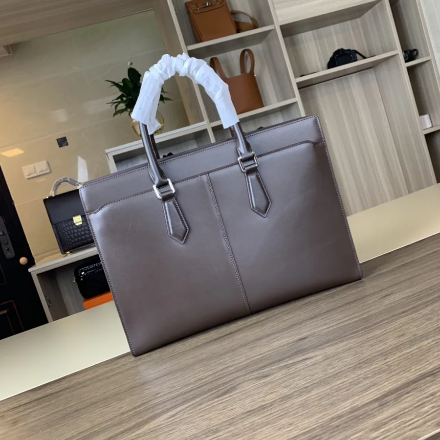 LV Premium Grained Calfskin Briefcase with Lock 2023 Trendy Design
