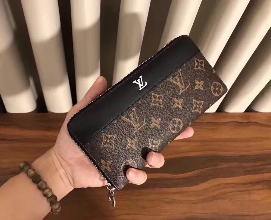 Louis Vuitton 6100 Single Strap Handbag