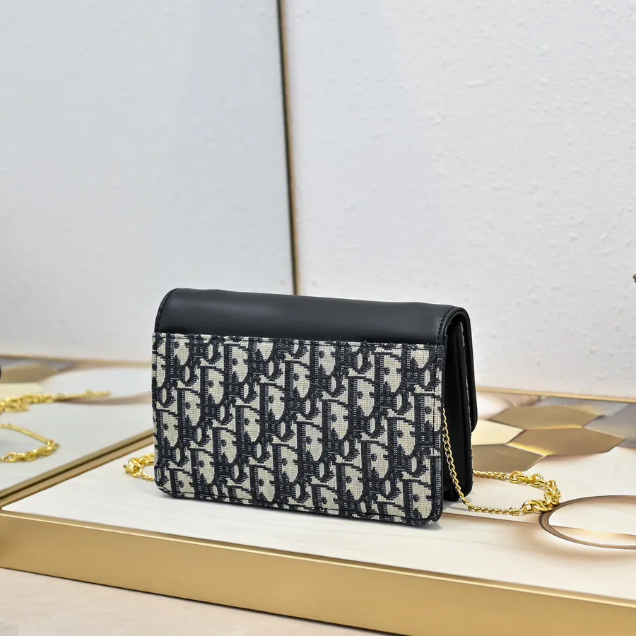 Miss Caro Chain Bag with Oblique Print