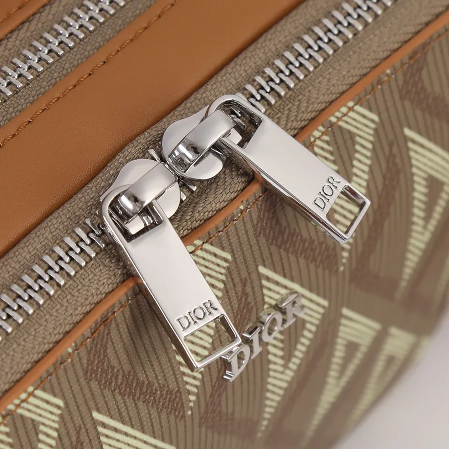 Di0R Oblique 2024 Double Zip Camera Bag