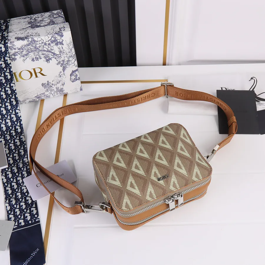 Di0R Oblique 2024 Double Zip Camera Bag