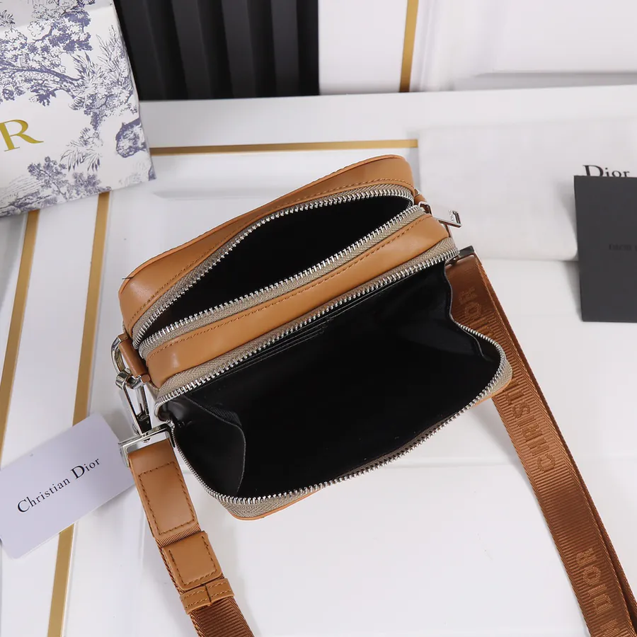 Di0R Oblique 2024 Double Zip Camera Bag