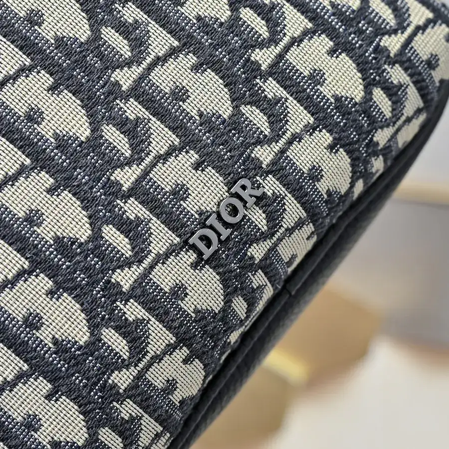 Oblique Print Crossbody Bag New Season Design