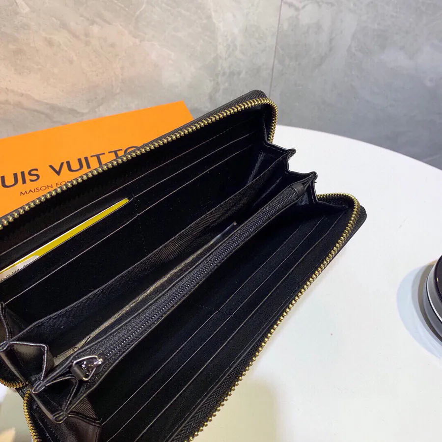 Louis Vuitton Heritage Classic Handbag