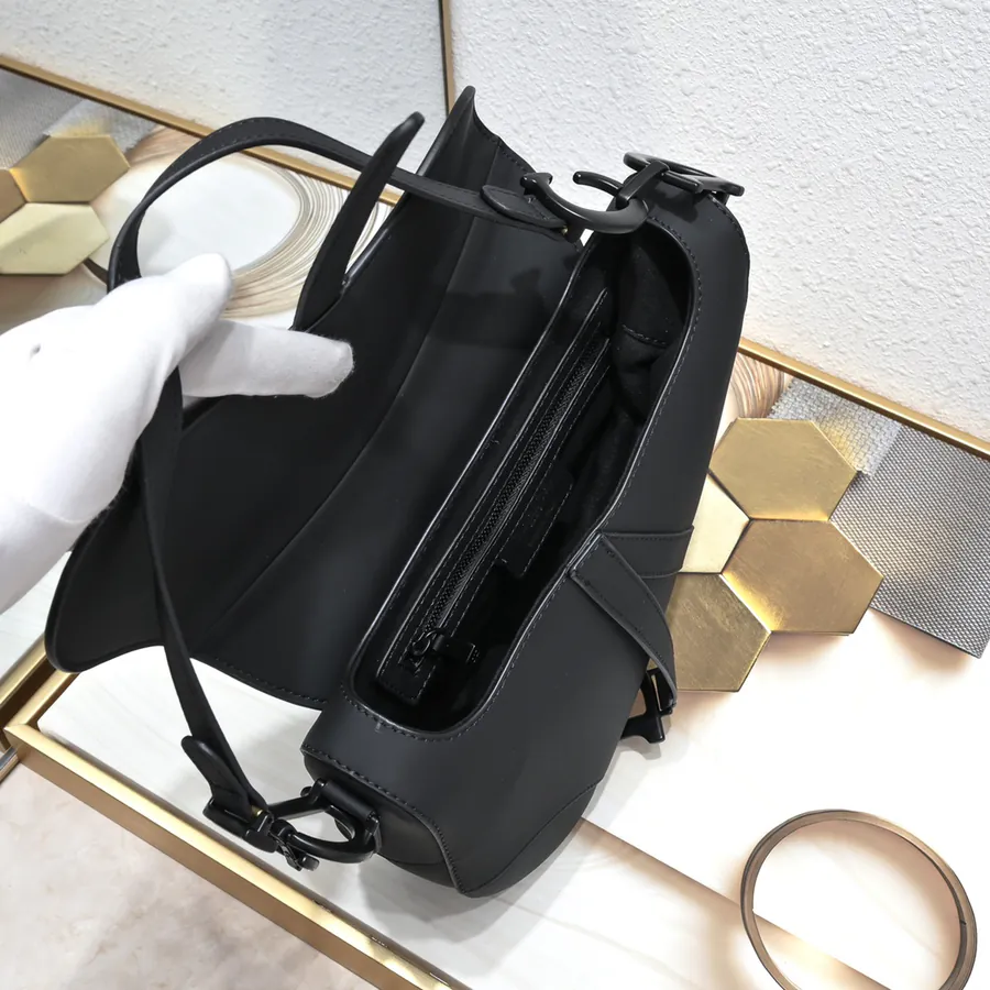 Saddle Grained Calfskin Large Bucket Bag