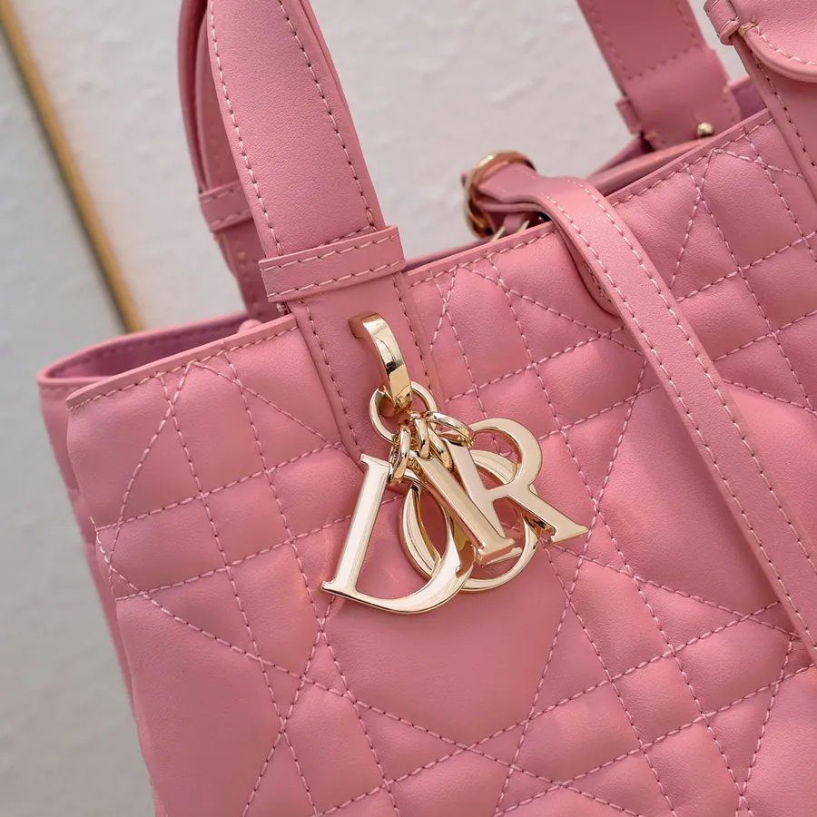 Toujours Travel Bag Medium Size