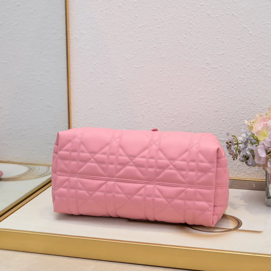 Toujours Travel Bag Medium Size