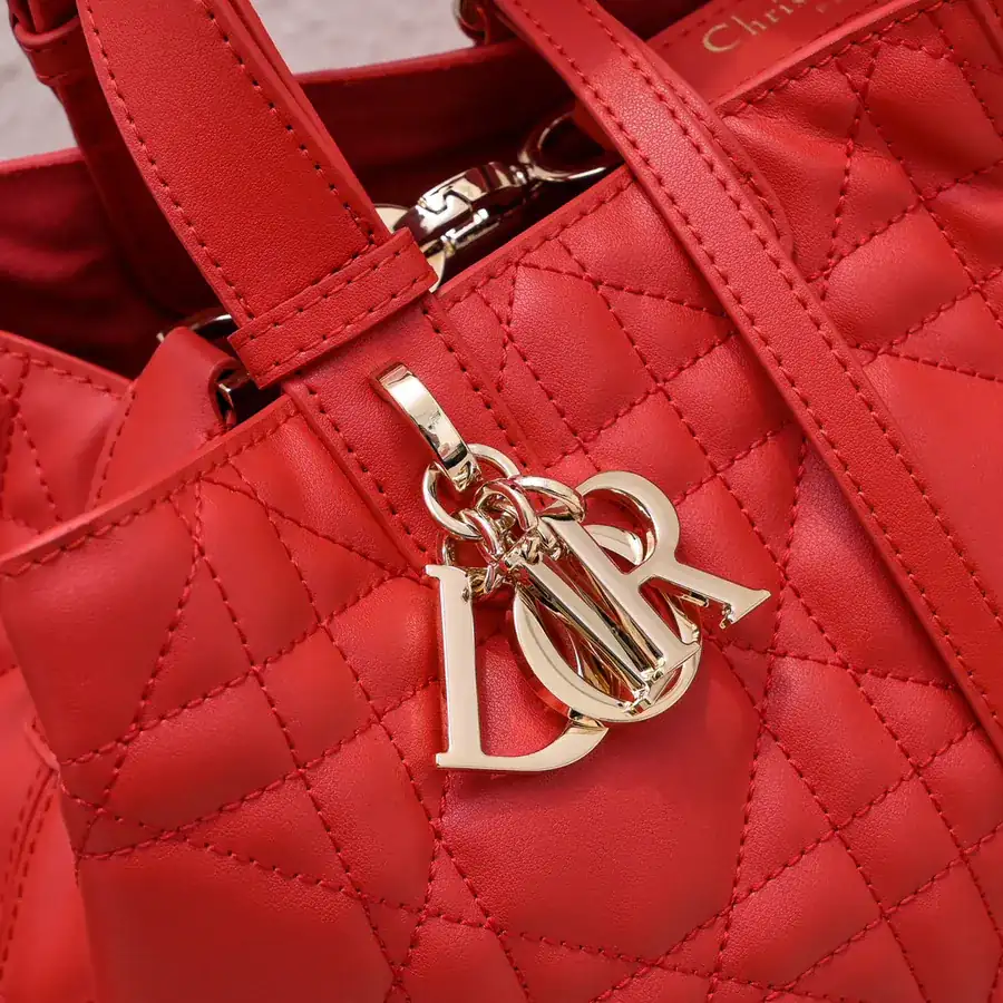 Toujours Travel Bag Medium Size