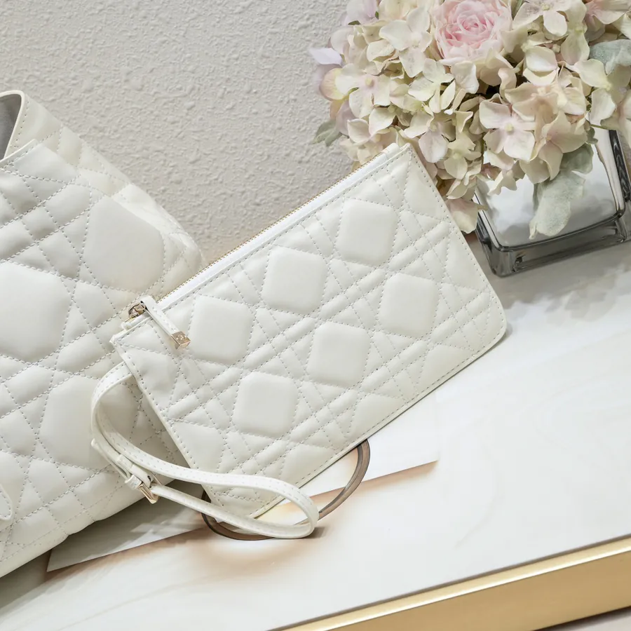Toujours Travel Bag Medium Size