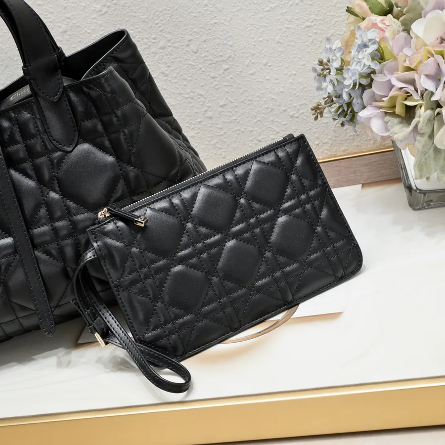 Toujours Travel Bag Medium Size