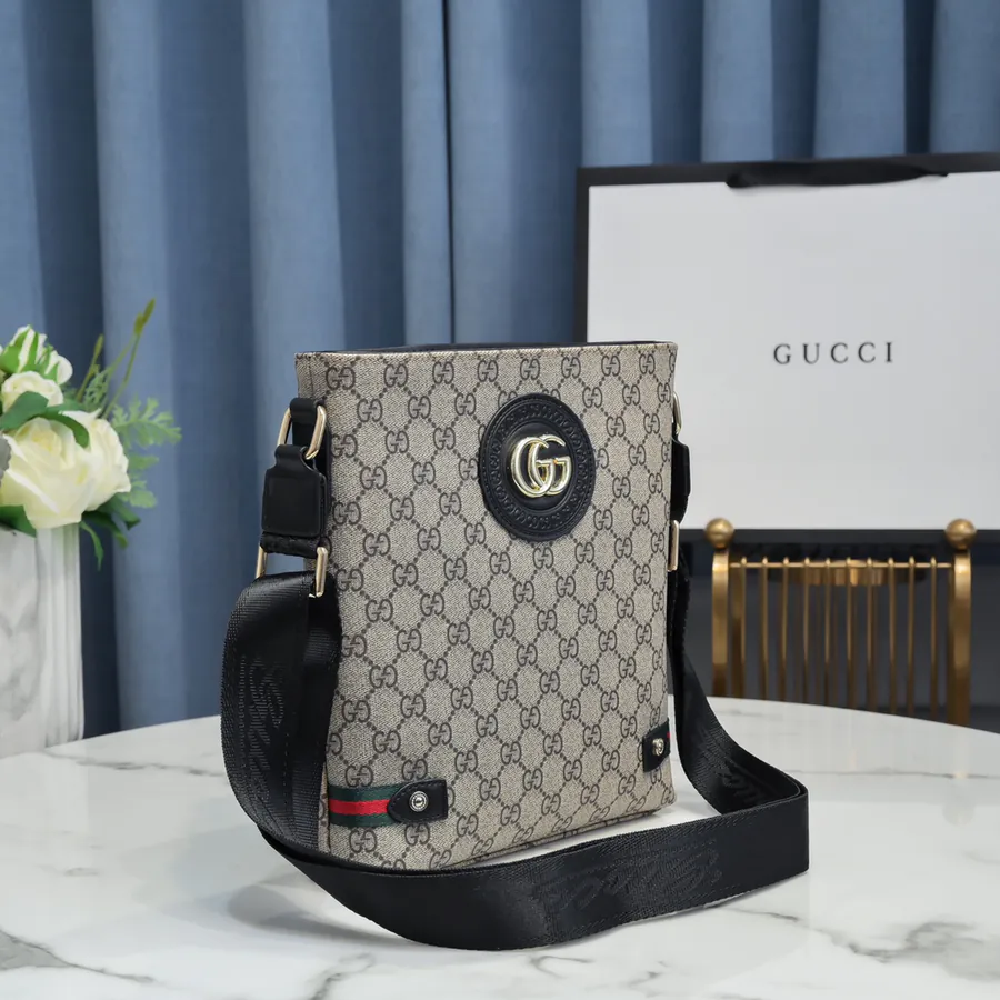 Gucci New Mens Crossbody Bag Premium Leather