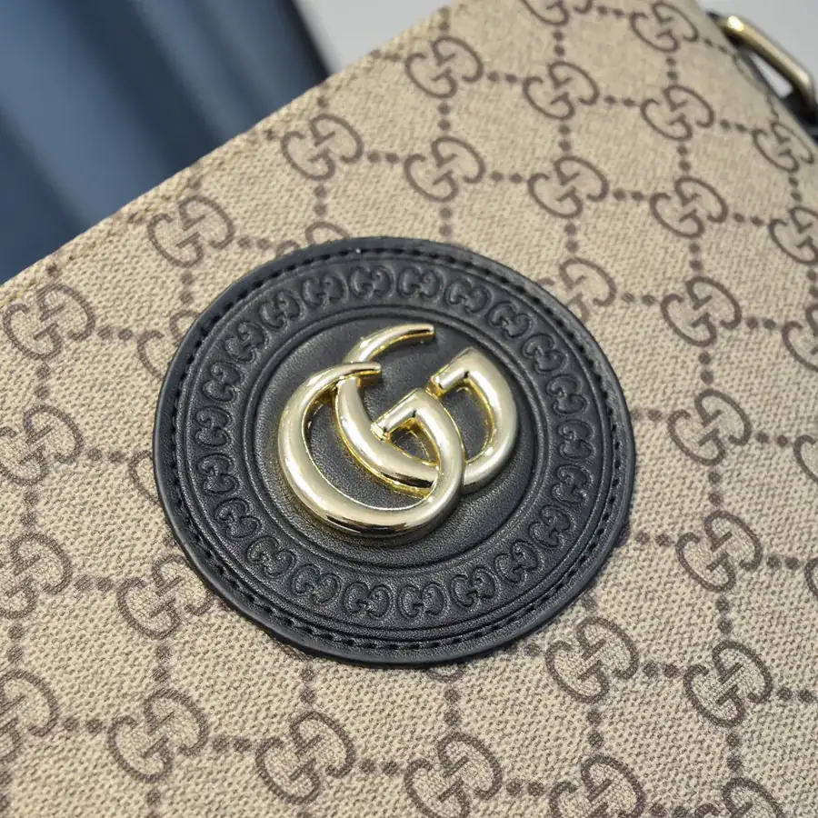 Gucci New Mens Crossbody Bag Premium Leather
