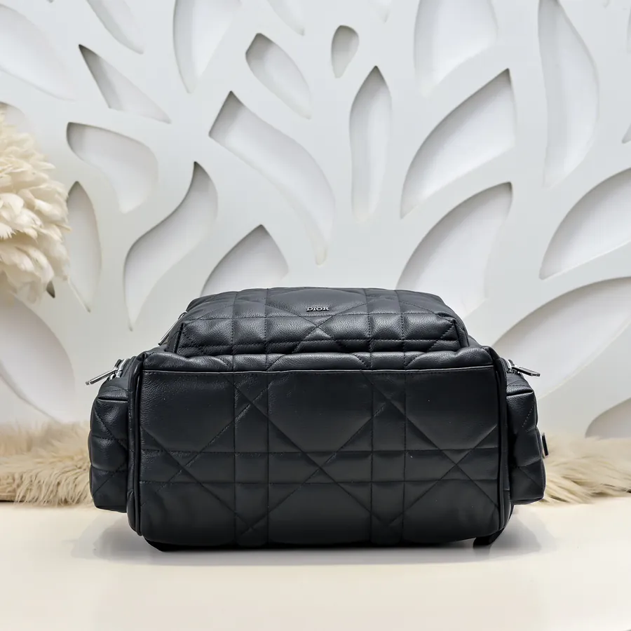 Dior New Shoulder Bag Modern Style and Haute Couture Fusion