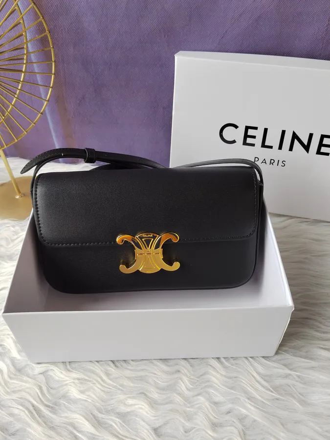 Black TRIOMPHE Leather Shoulder Bag