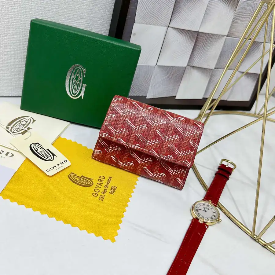 Goya Marigny Zero Wallet Perfect for Storing Coins and Cards
