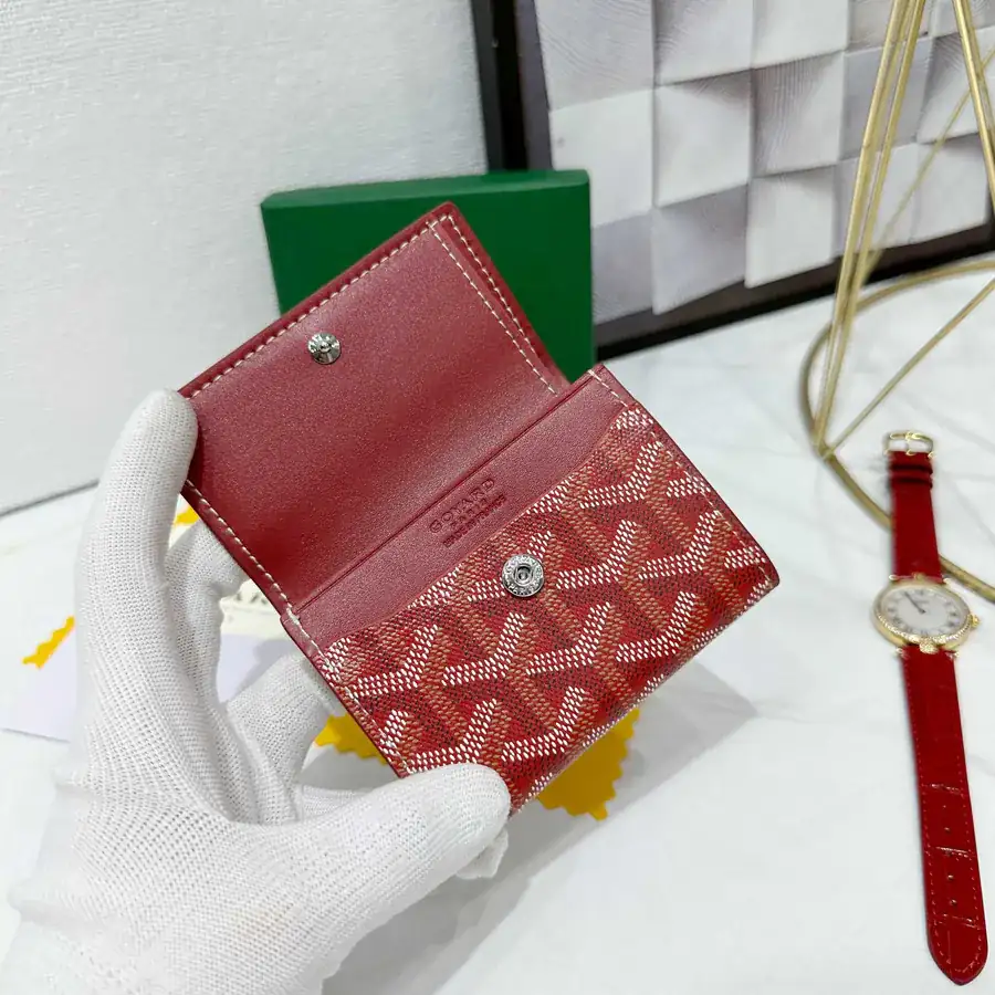 Goya Marigny Zero Wallet Perfect for Storing Coins and Cards