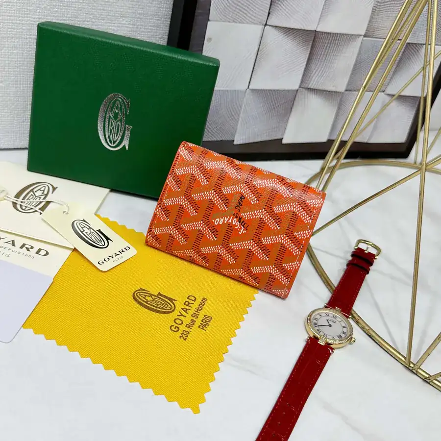 Goya Marigny Zero Wallet Perfect for Storing Coins and Cards