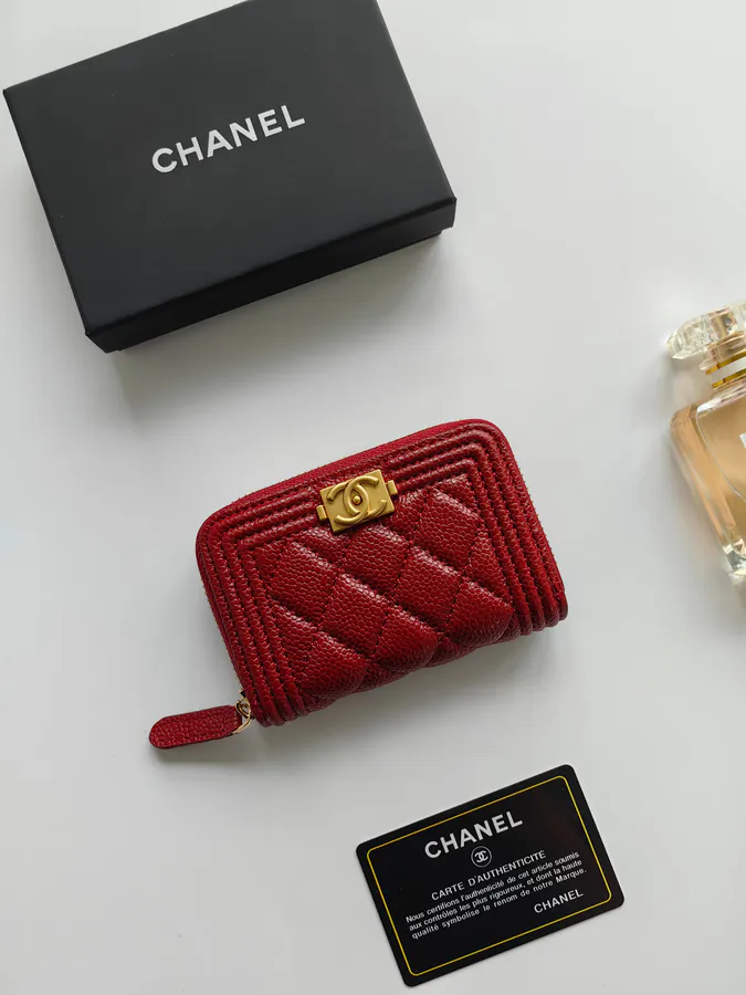 Chanel Card Case Premium Full Leather, Elegant Design