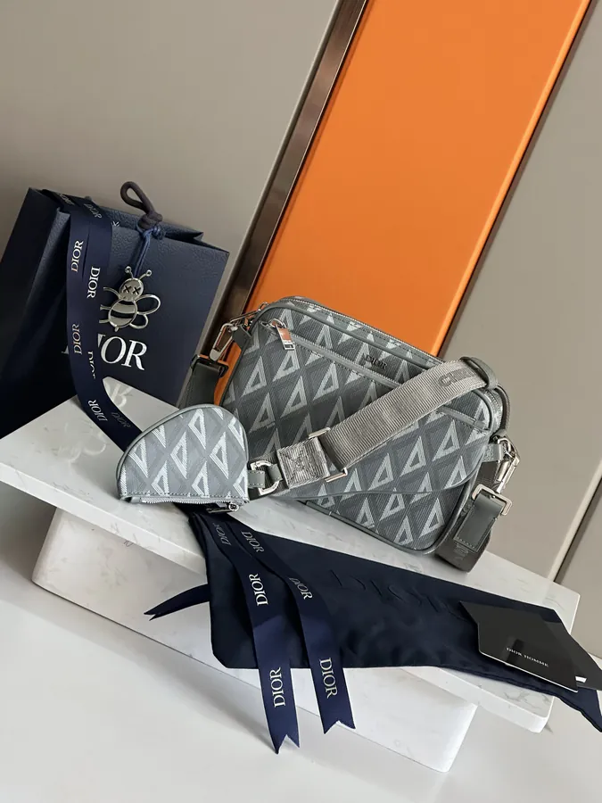 Marc Bohan Diamond Pattern Satchel Set