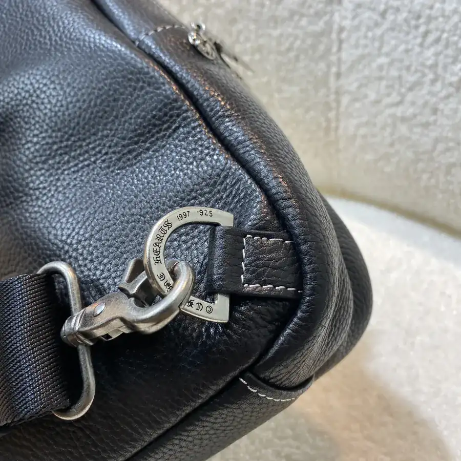 Kroonin New Chest Bag with Front Opening Design