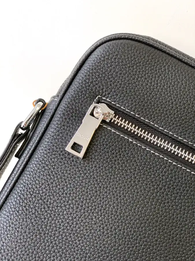 Original Emma Bucket Bag in Black