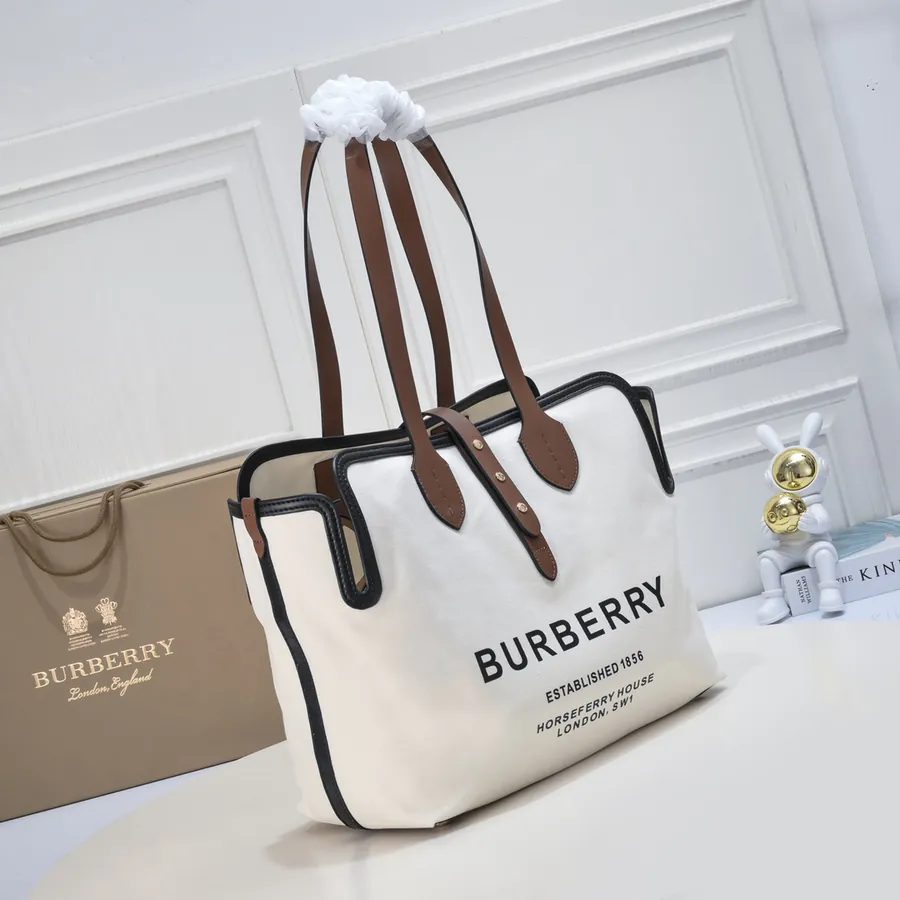 B House The Belt Shopping Bag with Canvas and Leather