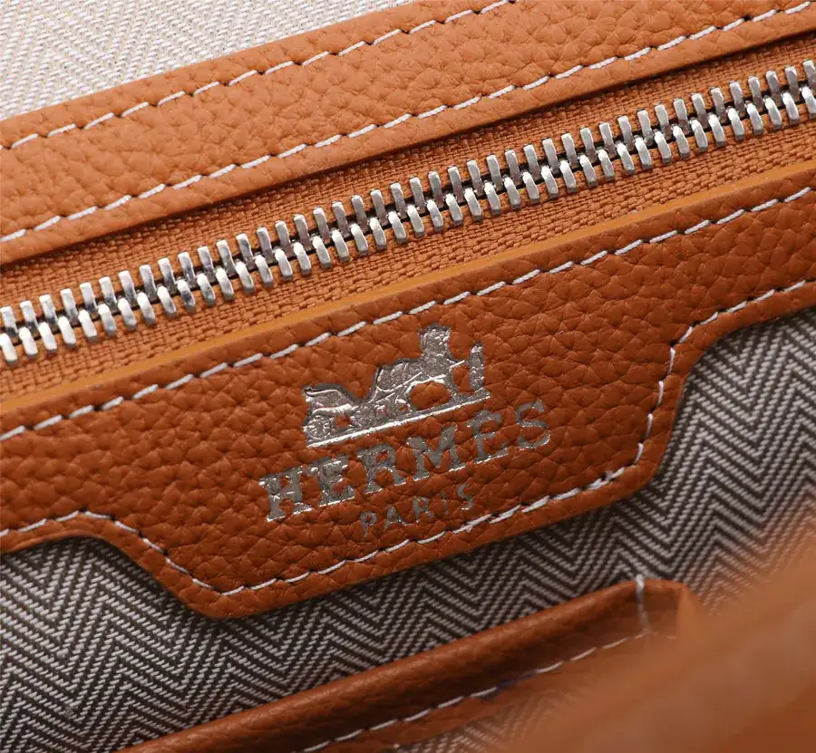 Hermès 2023 New Trendy Business Tote with Premium Calfskin