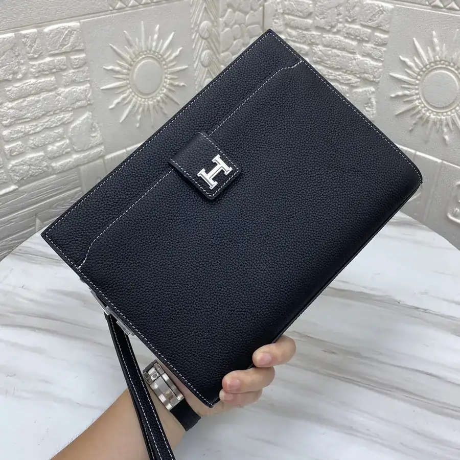 P260 Trendy Handbag Premium Leather, Detachable Handle, Functional Design