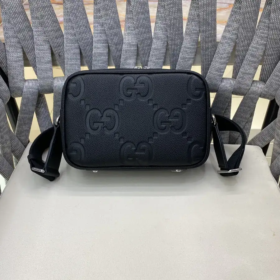 Gucci New Arrival Bucket Bag in Grained Calfskin