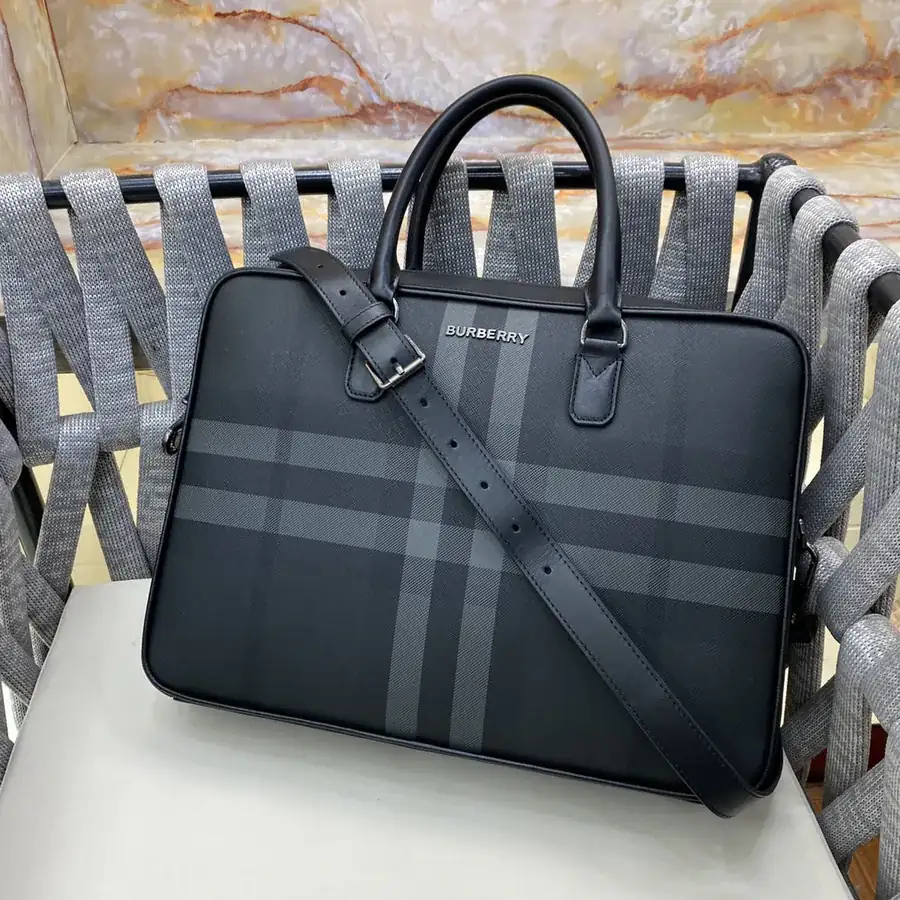 Burberry New Arrival Bucket Bag, Size Description: 38x9x28cm