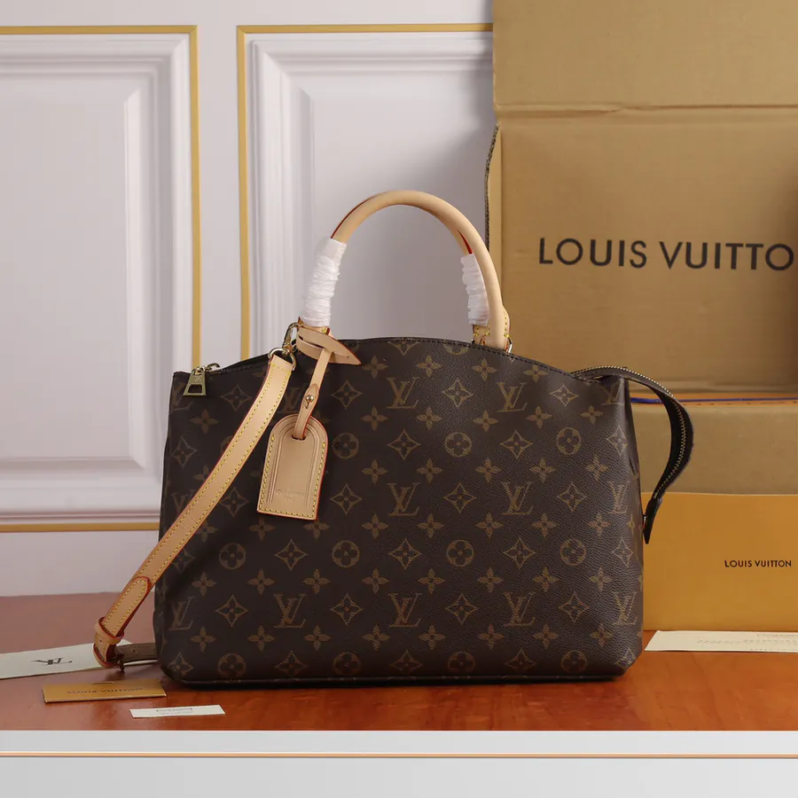 Petit Palais Tote Bag with Monogram Canvas and Leather Trim