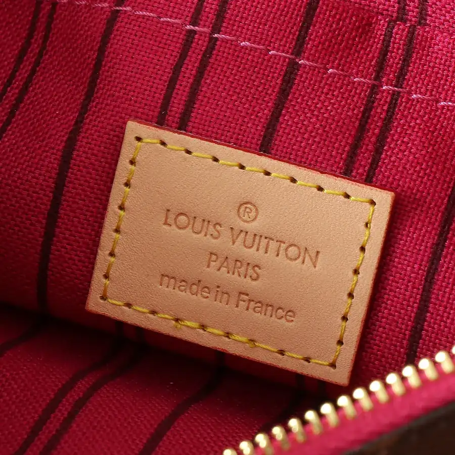LV NEVERFULL Medium Handbag M40995