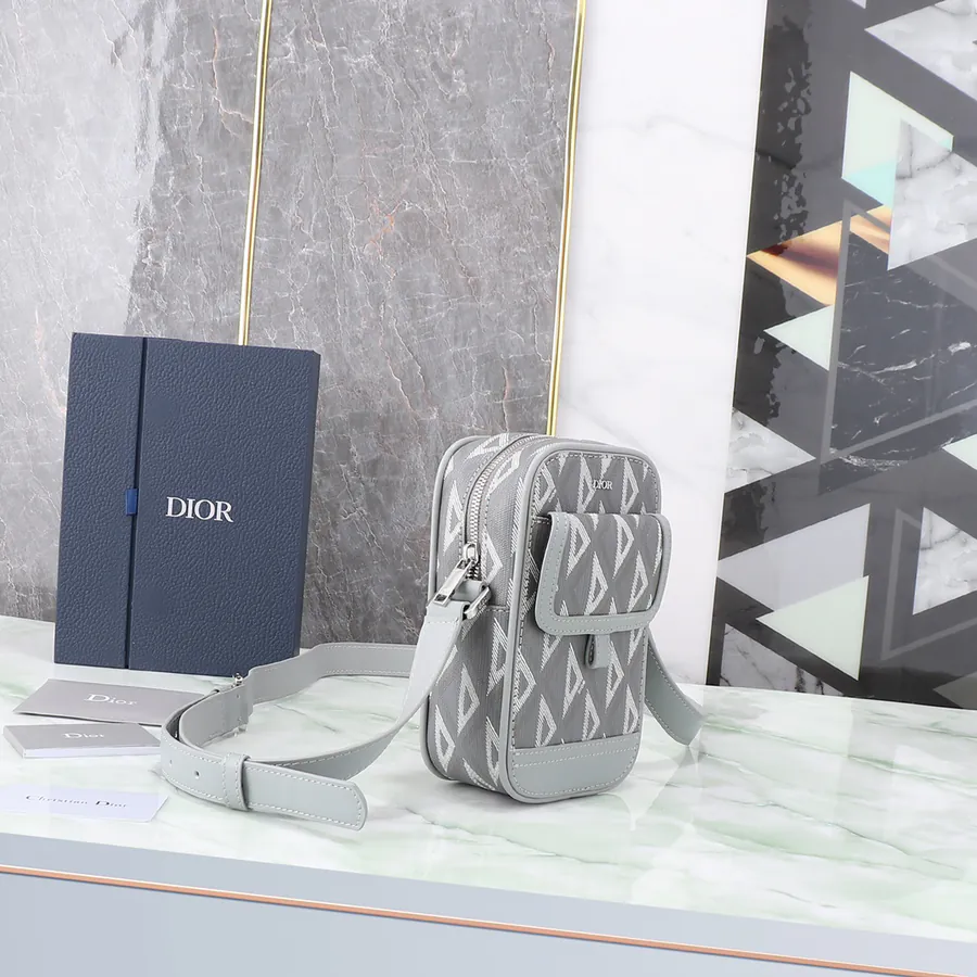 Hit the Road Messenger Bag Modern Style, New Season